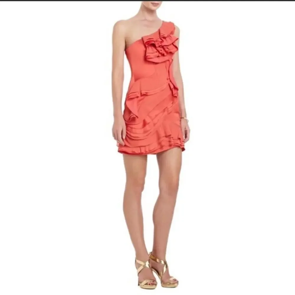 Bcbgmaxazria “ Jonesy” Coral One Shoulder Mini Ruffled Dress Size 4 BNWOT